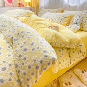 Carve Flower Comforter Set
