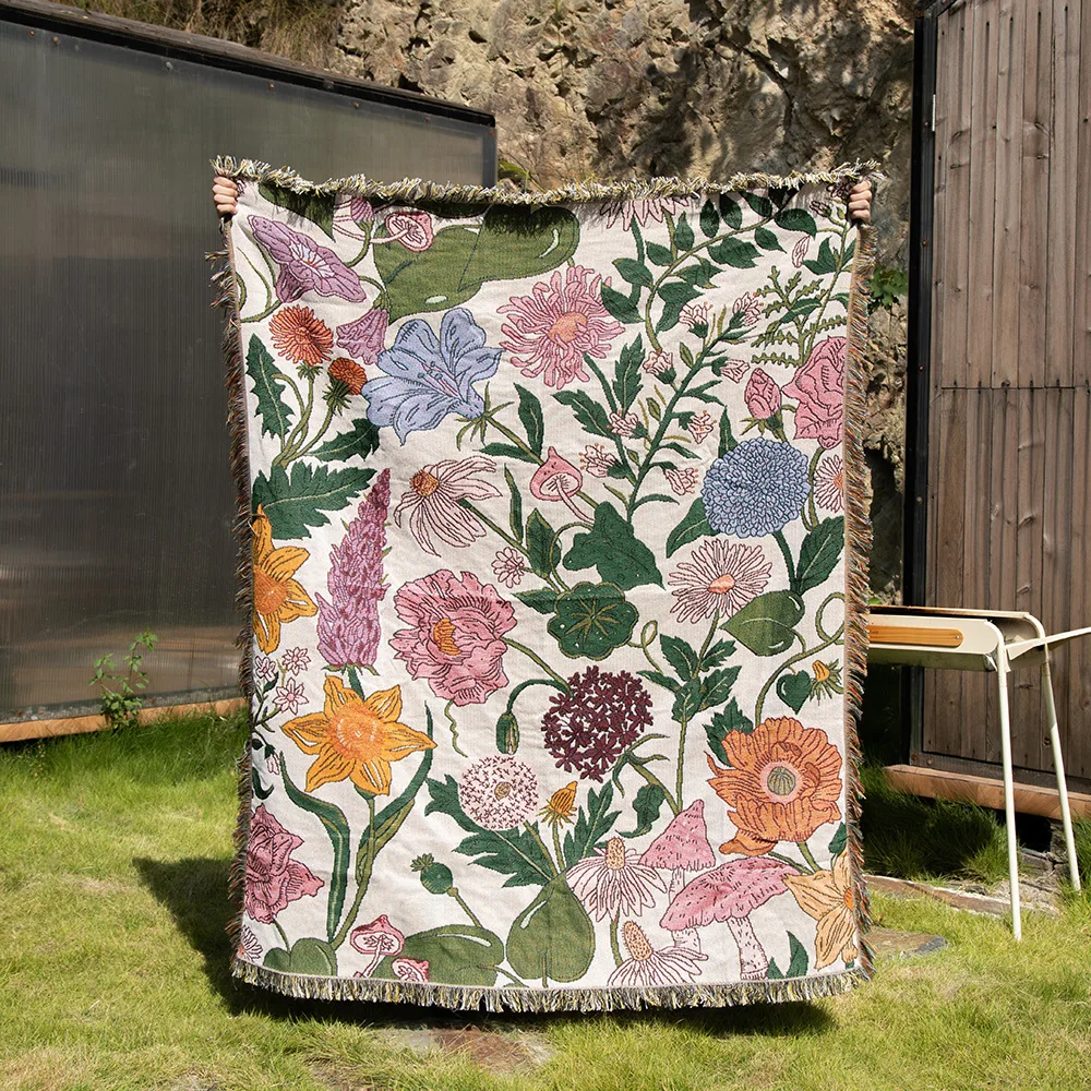 Korean Floral Thread Comforter